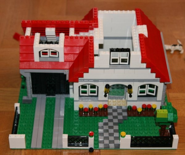 Building a Lego House